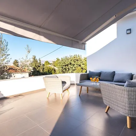 Amazing House W Pool And Big Sunny Terrace Close To Sea & *