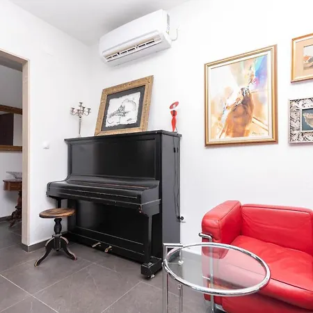 Holiday home Amazing House W Pool And Big Sunny Terrace Close To Sea & *